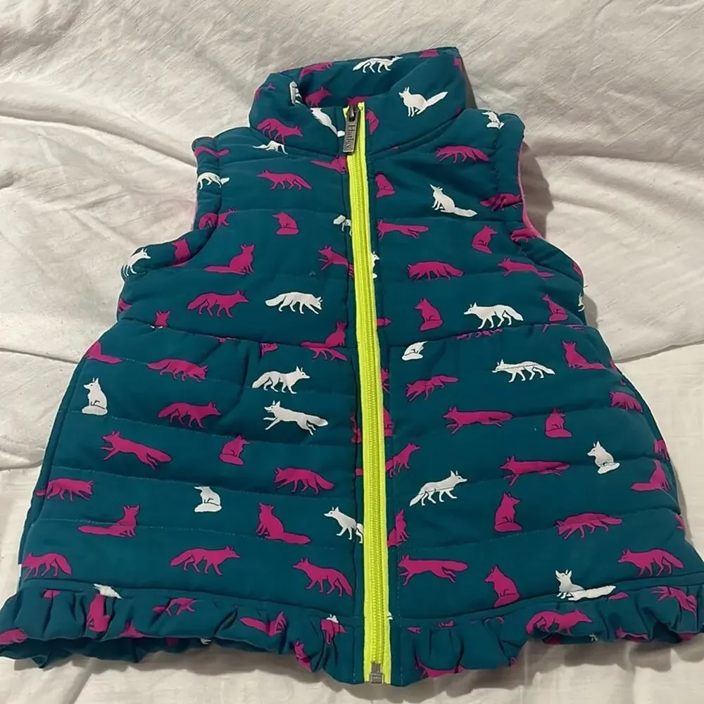 Hatley 5 green hot pink white fox vest ruffled hemline nwot